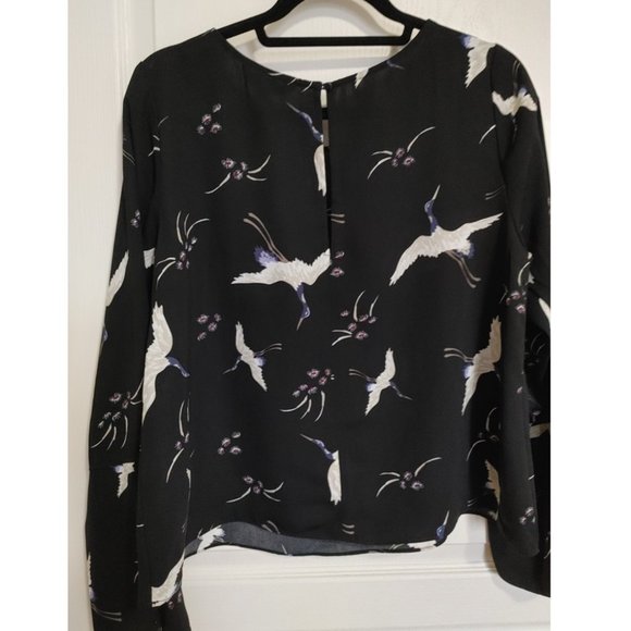 (L) George Long Wide Slit Sleeve Blouse - Picture 3 of 3